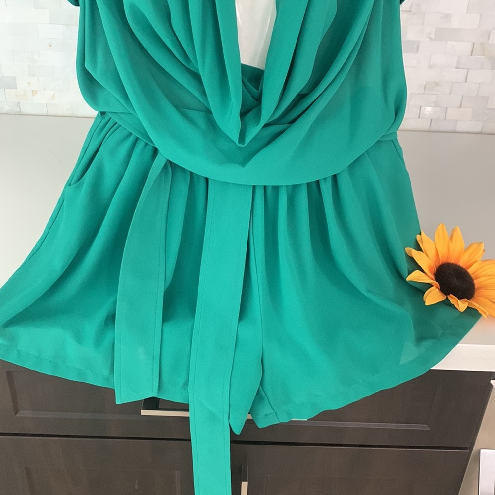 Green Romper - Picture 5 of 11